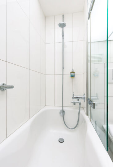Hotel Hauser St. Moritz - Komfort-Einzelzimmer - Badezimmer